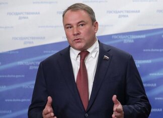 Идею вакцинных туров поддержали в Госдуме