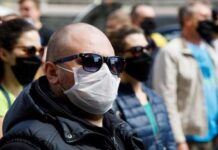 Несколько десятков предпринимателей Ужгорода протестовали против жесткого карантина: Новости Украины — Replyua.net