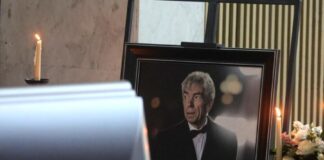 Буйнов назвал Николаева олицетворением музыкальности Первого канала